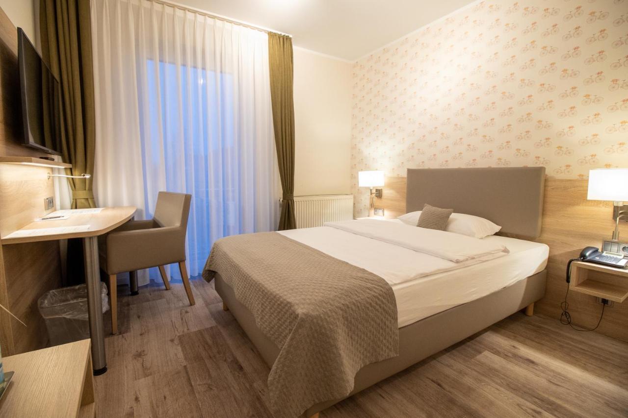 וולפסבורג Hotel Fallersleber Spieker מראה חיצוני תמונה