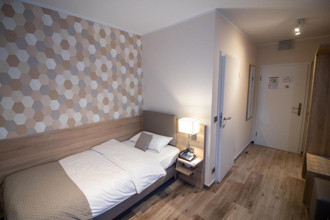 וולפסבורג Hotel Fallersleber Spieker מראה חיצוני תמונה