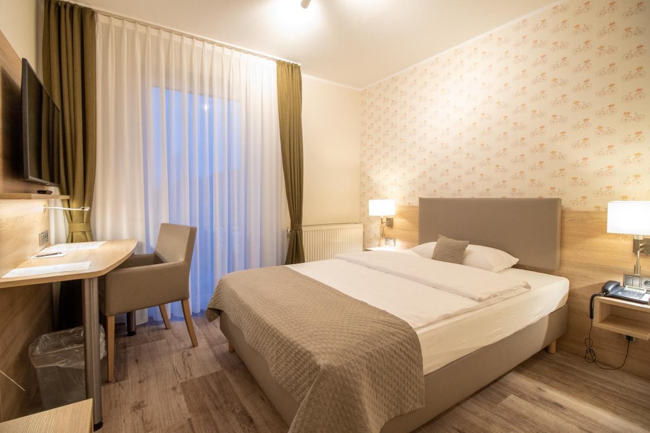וולפסבורג Hotel Fallersleber Spieker מראה חיצוני תמונה