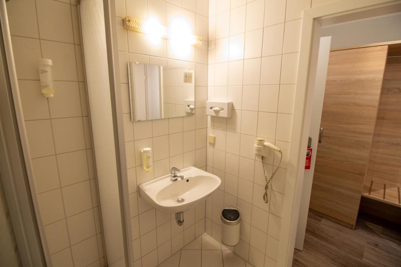 וולפסבורג Hotel Fallersleber Spieker מראה חיצוני תמונה